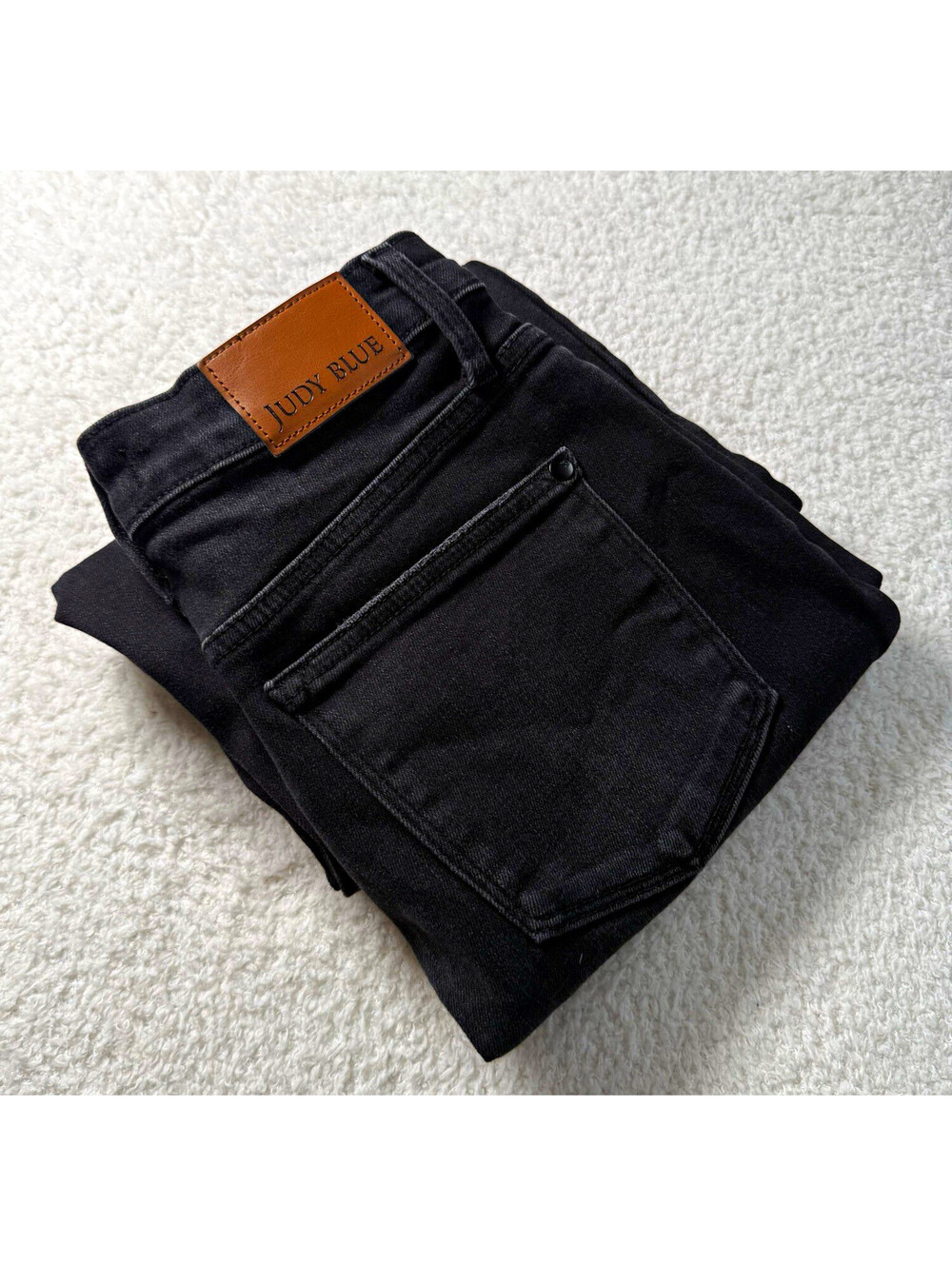 Judy Blue Wide Crop Jeans Women’s 5/27 Black Button Fly Raw Hem High Rise